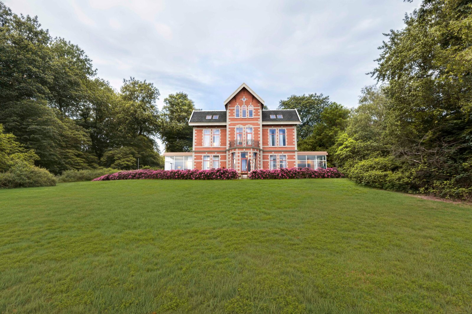 Exterieur 3_Impressies Villa Baarn